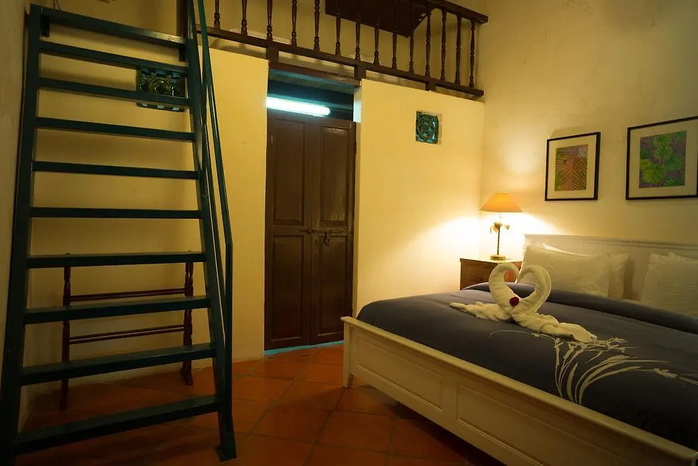 ג'ורג' טאון East Indies Mansion מלון ג'ורג' טאון