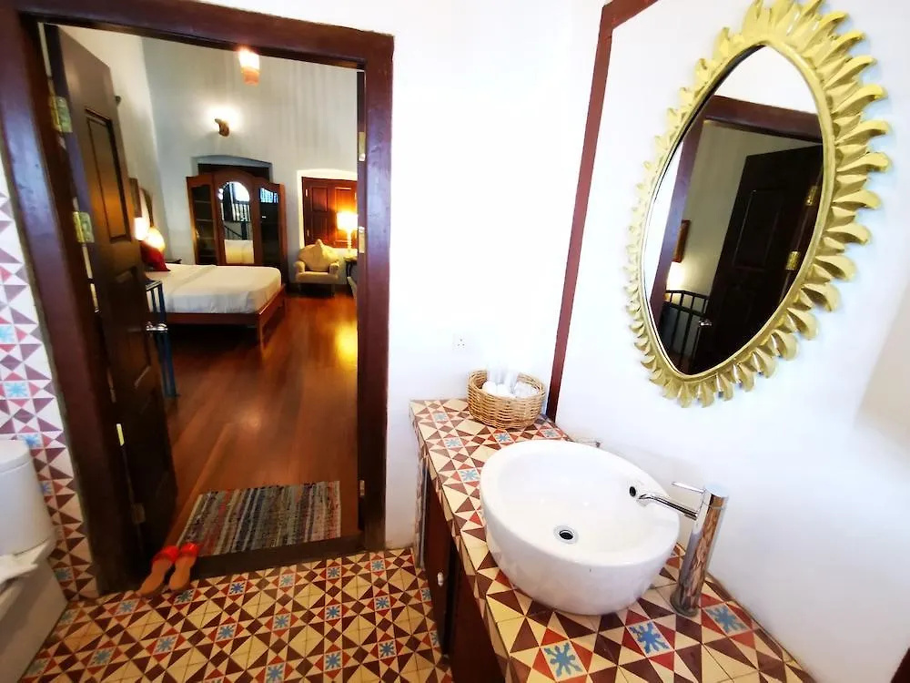 East Indies Mansion George Town 3*,