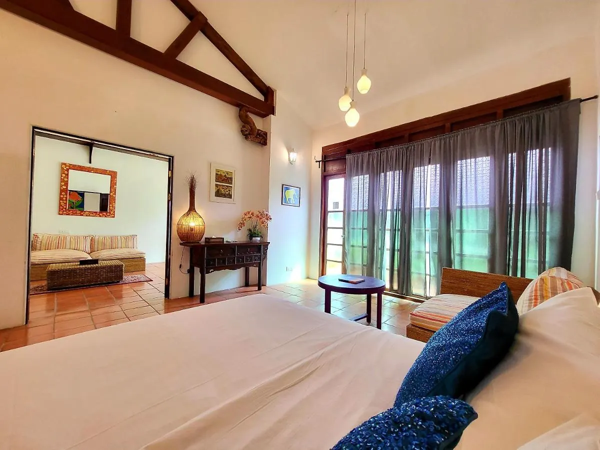 East Indies Mansion George Town 3*,