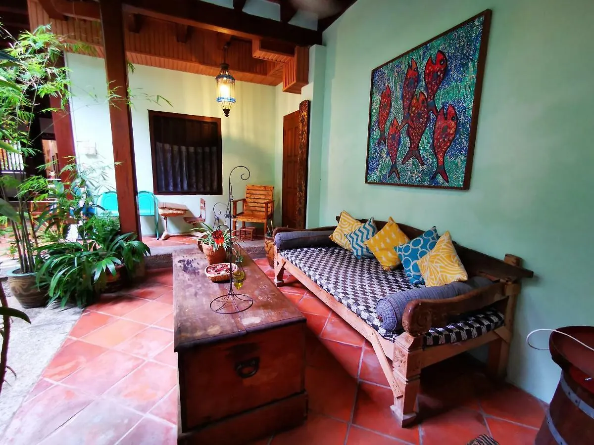 East Indies Mansion George Town 3*,  Malaisie