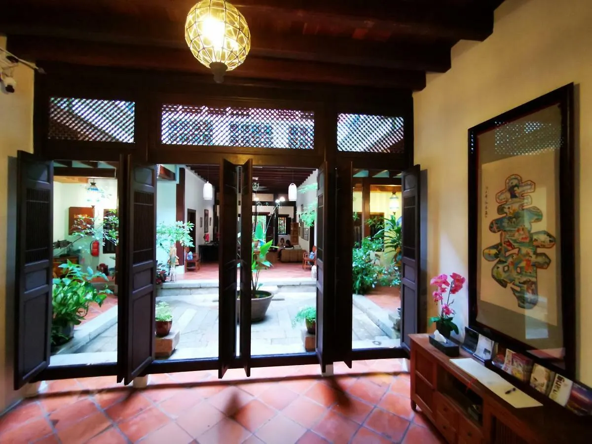 East Indies Mansion George Town 3*,